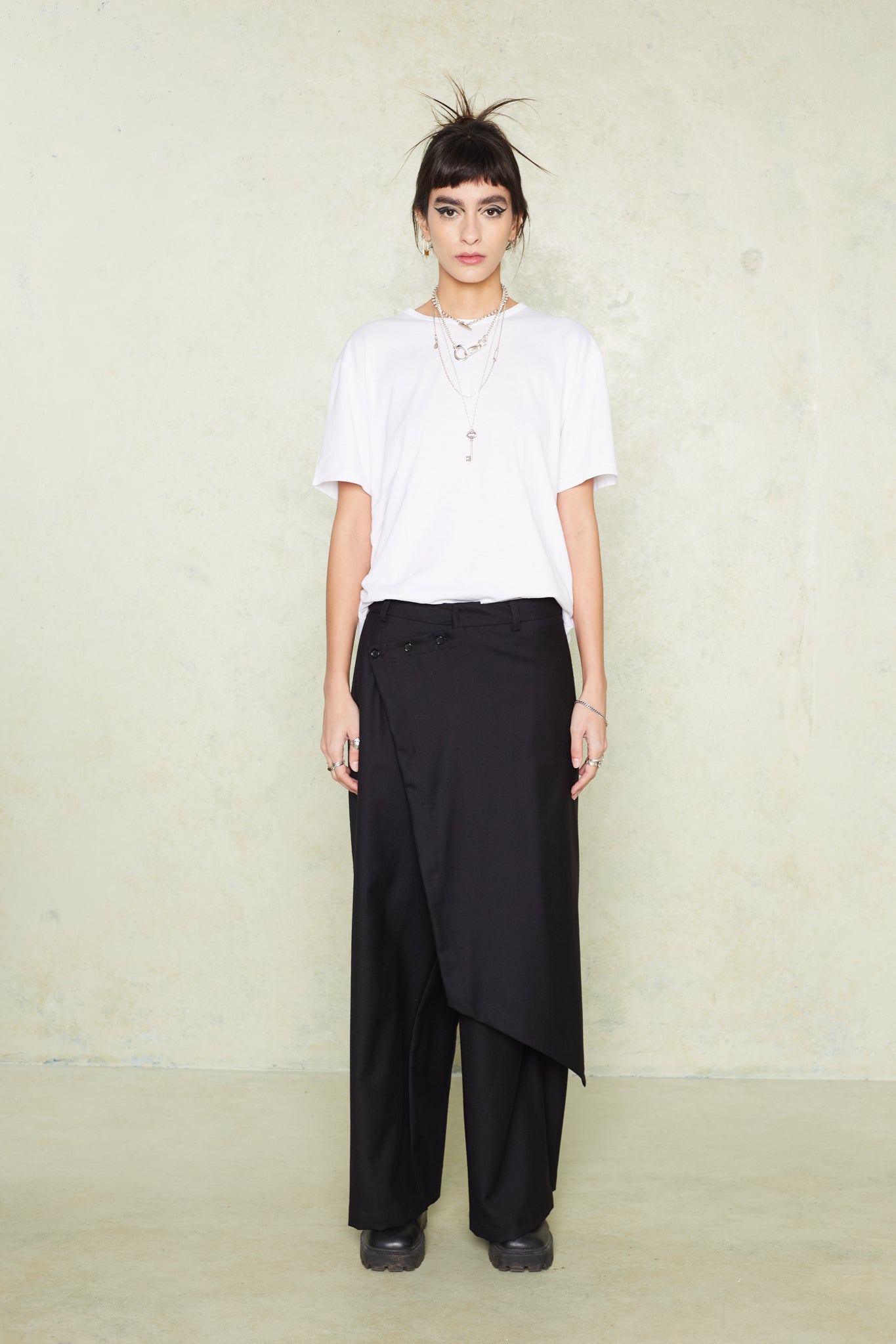 Shirland Pants Black